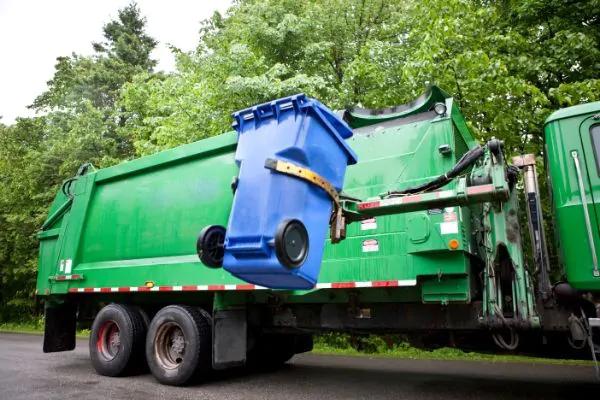 Questions to Ask When Comparing Dumpster Rental Companies - Dumpstrer Rental Frisco TX