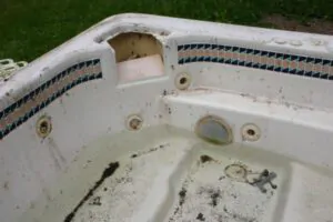 Your Step-by-Step Guide on How to Get Rid of a Hot Tub, All Pro Dumpsters Frisco