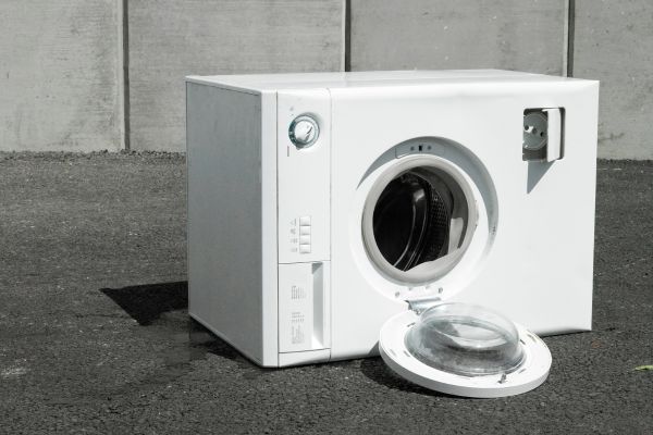 Assessing the Condition of Your Old Washer and Dryer, All Pro Dumpsters Frisco TX